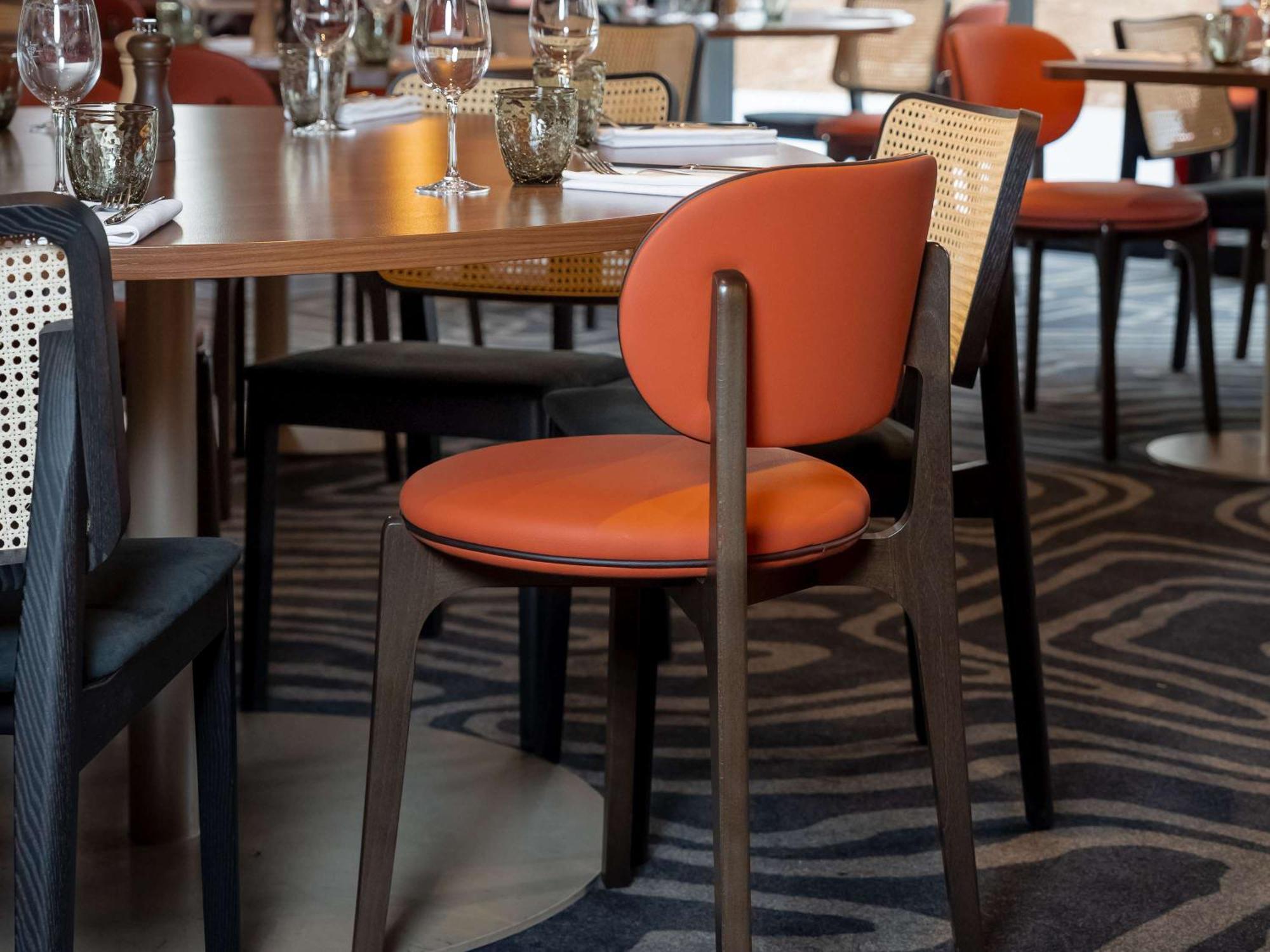 Mercure Cote De Nacre Hotel 4*