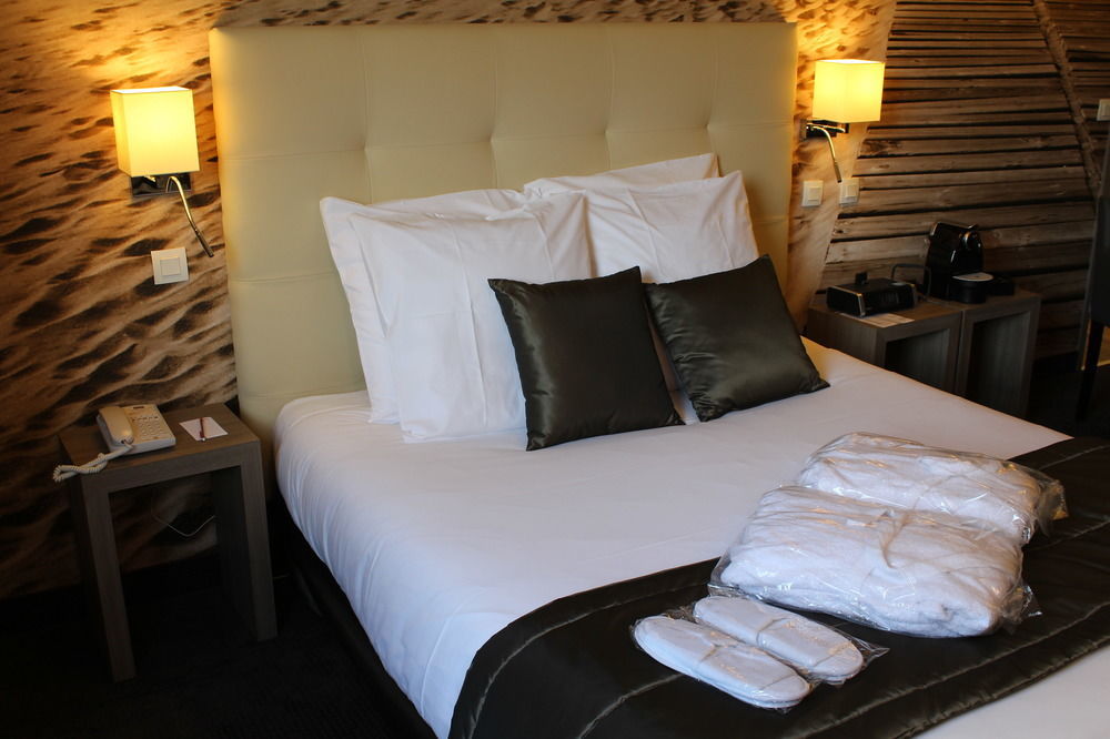 Hotel Mercure Cote De Nacre