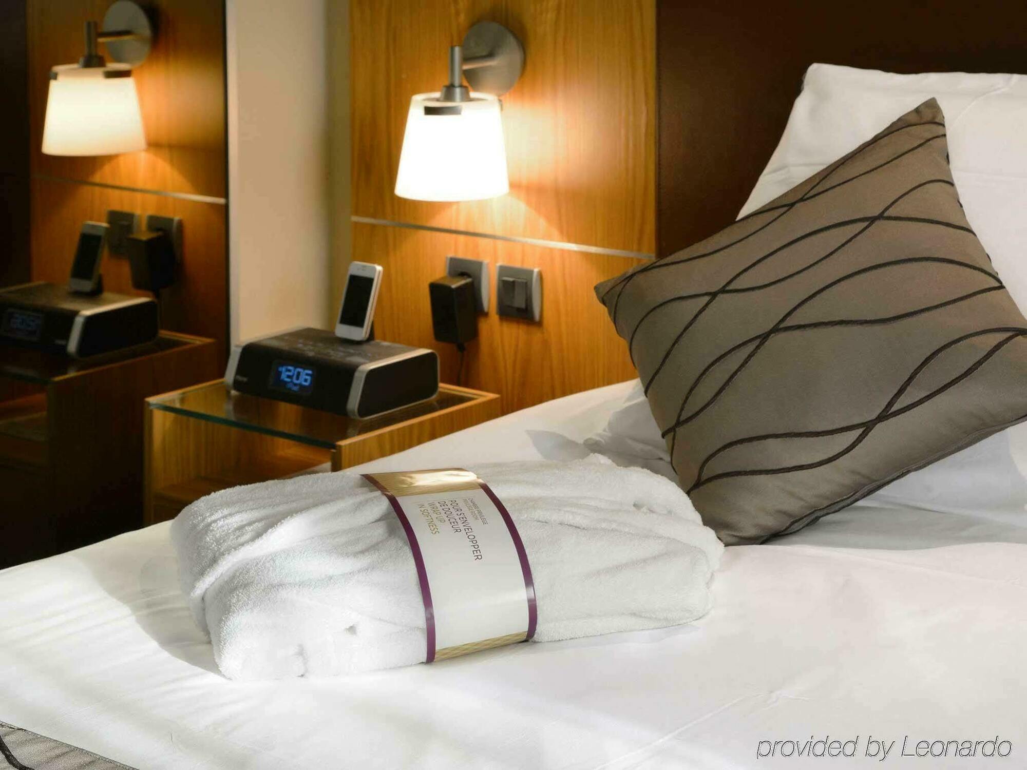 Mercure Cote De Nacre Hotel 4*